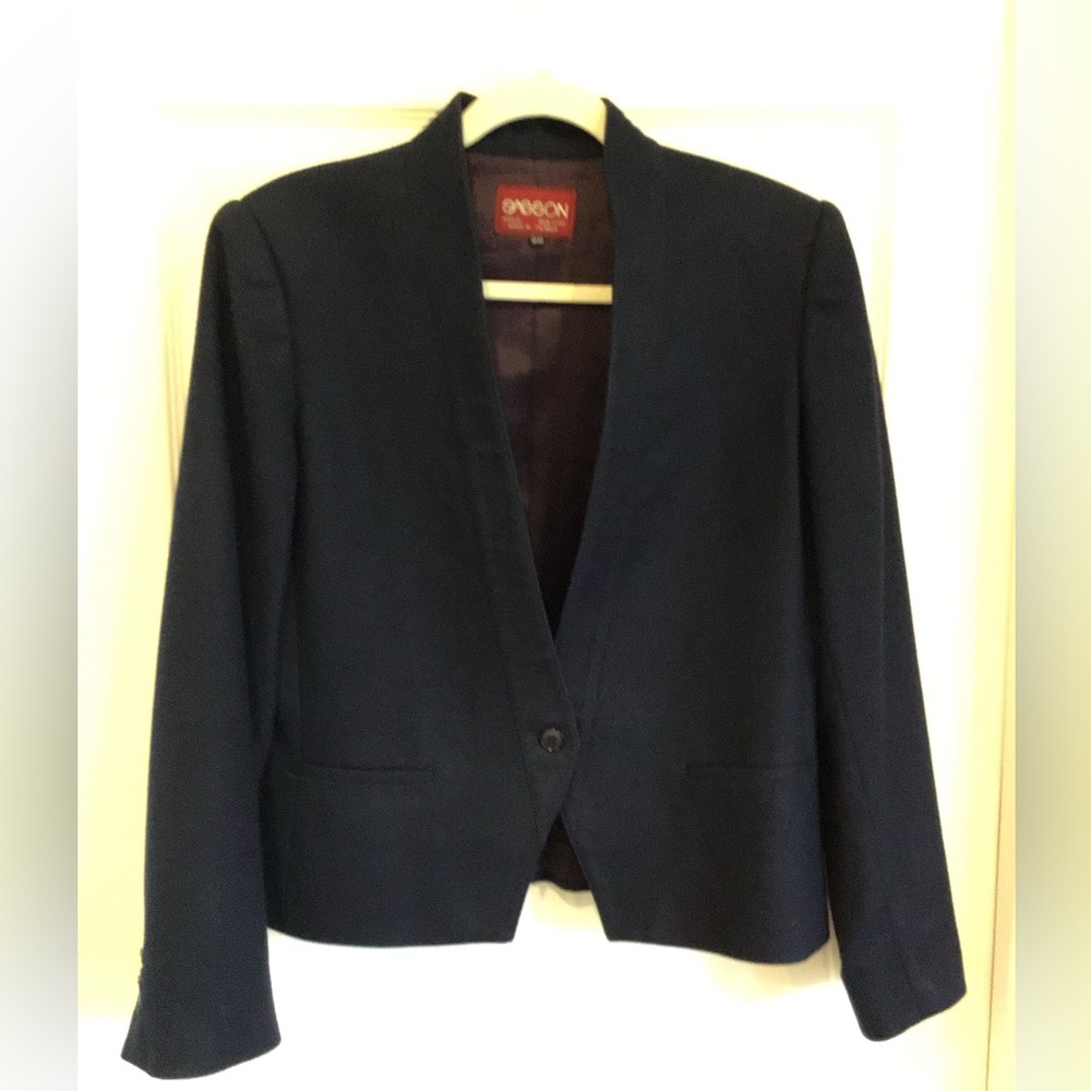 Vintage Navy Blue Womens 2 piece Suit, size 10 - Picture 4 of 11